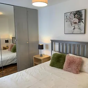 https://causewayside.edinburghhotelsuk.org