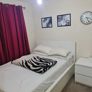Homestay Soft Pillow, London